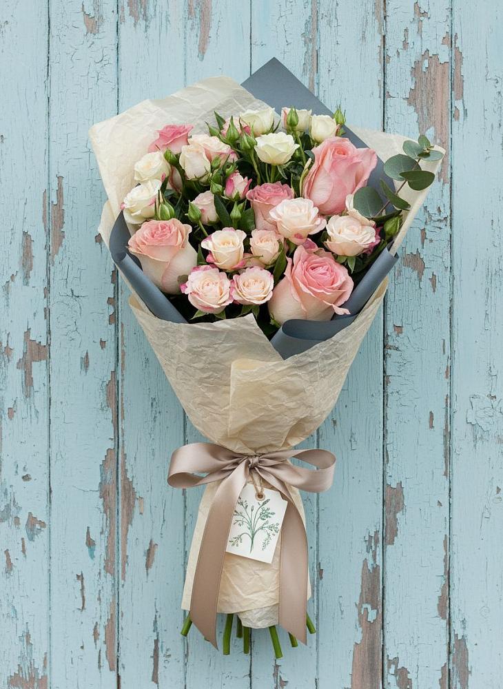 Букет цветов из: Розы в Сенном