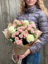 Букет цветов из:  Розы #REPLACE_PRED# Сенном