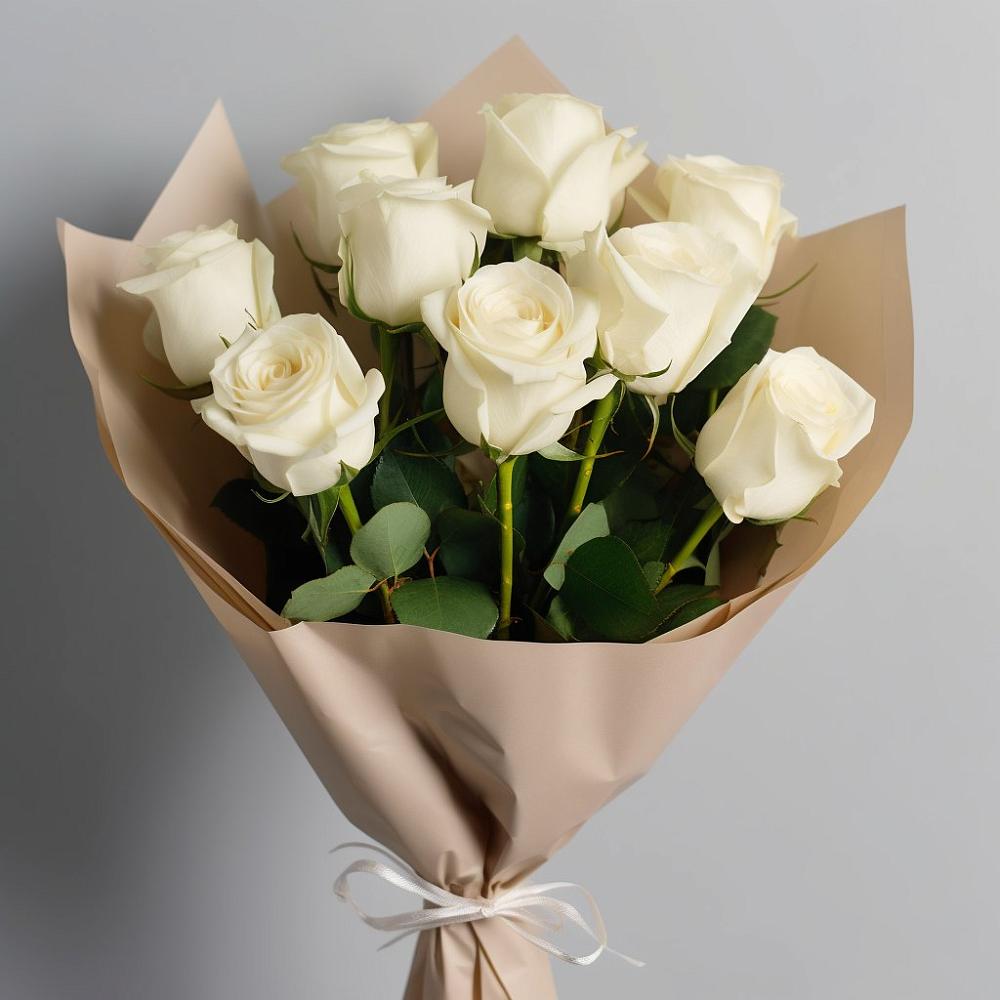 Букет 9 Белых роз Эдлесс Лав в Сенном