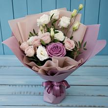 Букет цветов из:  Розы и Лизиантусы в Сенном