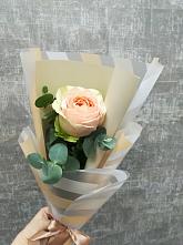 Букет цветов из:  Розы в Сенном