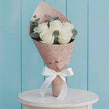 Букет цветов из:  Розы в Сенном