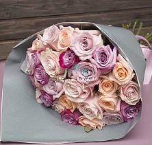 Букет цветов из:  Розы #REPLACE_PRED# Сенном