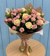 Букет цветов из:  Розы в Сенном