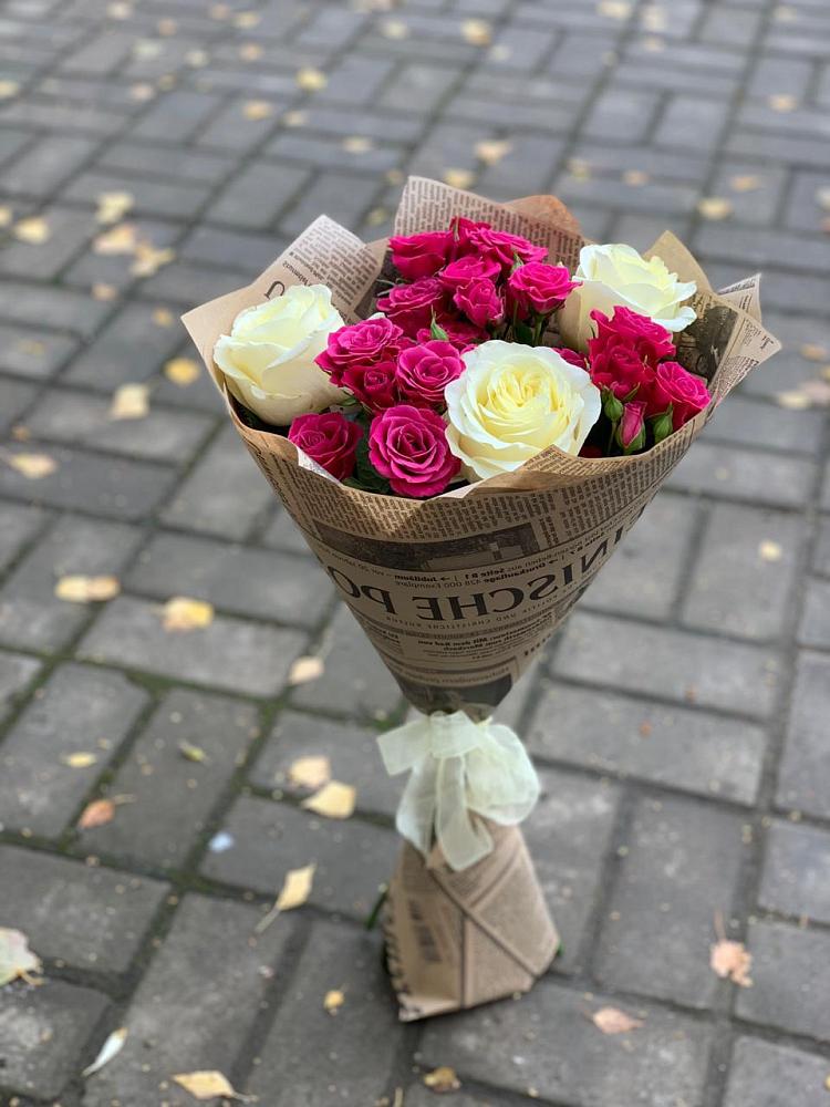 Букет цветов из: Розы в Сенном