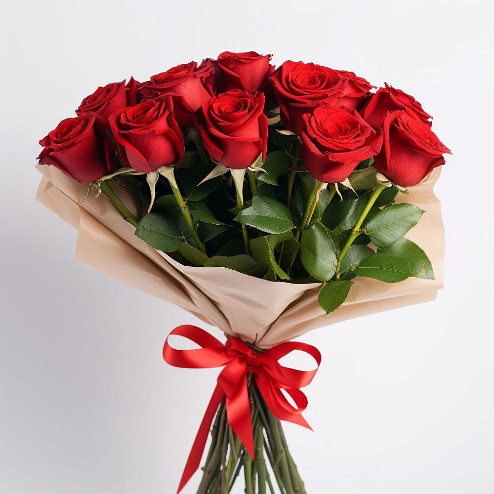 Букет 11 Красных роз Эдлесс Лав в Сенном